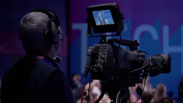 Media presence in front of the camera