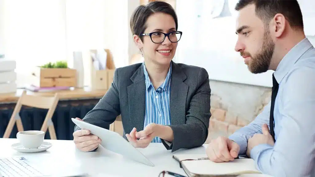 Identifying Client Needs and Winning the Contract Identifying Client Needs and Winning the Contract