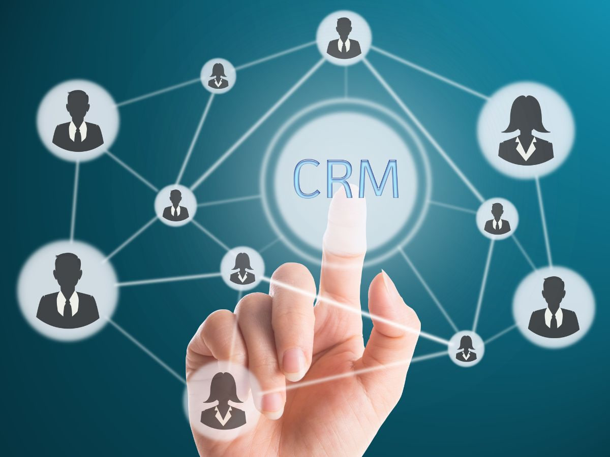 The Technology Role in Customer Relationship Management