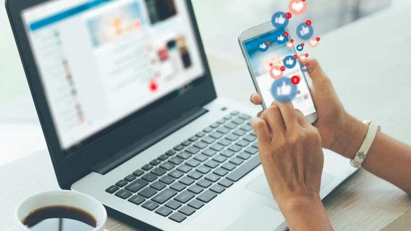 10 استراتيجيات مجربة لتوجيه الزيارات من وسائل التواصل الاجتماعي إلى موقعك على الويب