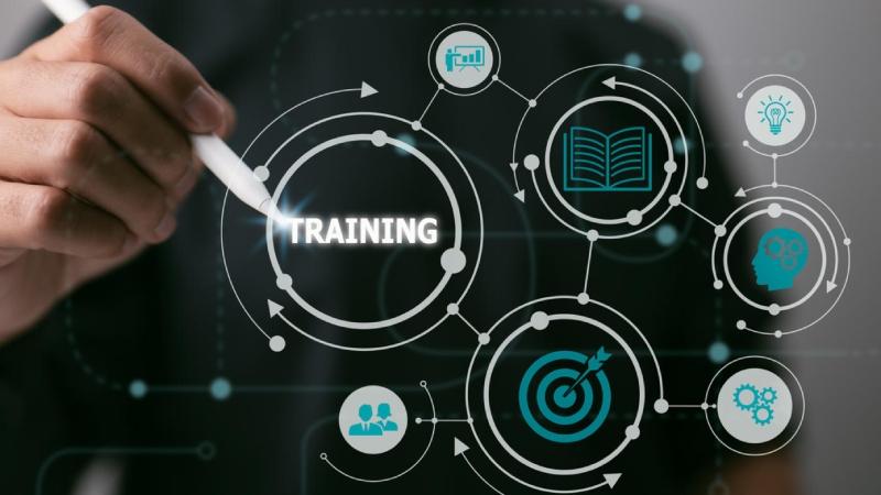 هل تضيع ميزانية التدريب بسبب هذه الأخطاء؟ تصحيح 4 مفاهيم خاطئة عن التعلم المصغّر