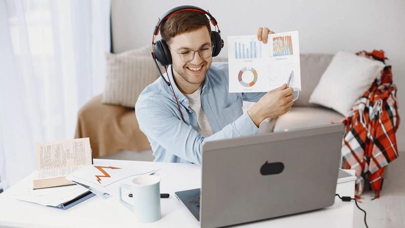 أهمية تدريب الموظفين عبر الإنترنت