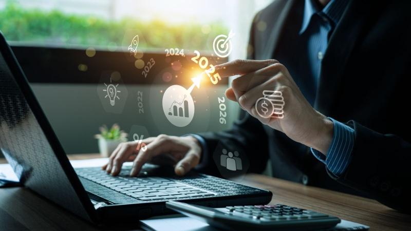 Are Isolated Teams Slowing Your Growth? Unlock the Most Effective Digital Growth Strategies