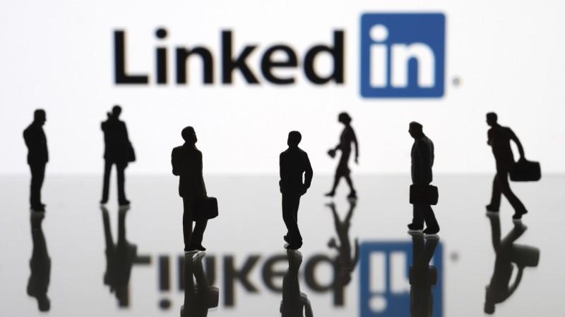 استخدام منصة لينكد إن LinkedIn في الأعمال