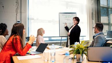 10 عناصر لإنجاح برنامج التدريب المؤسسي