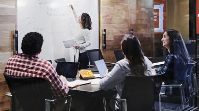 ما الذي يساعد على نجاح الكوتشينغ في الشركات؟