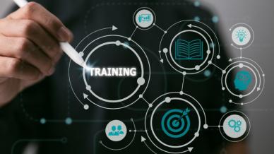 هل تضيع ميزانية التدريب بسبب هذه الأخطاء؟ تصحيح 4 مفاهيم خاطئة عن التعلم المصغّر