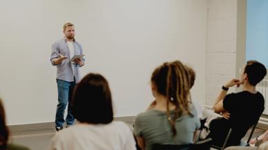 6 خطوات مثبتة لتوسيع نطاق أعمال الكوتشينغ بنجاح