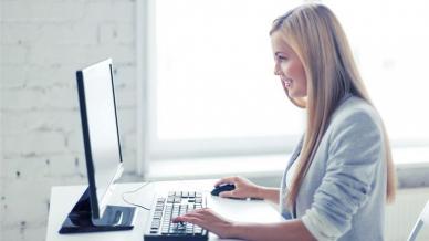 6 خطوات لإنشاء ندوة جذابة عبر الإنترنت