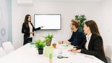 إظهار أهمية الكوتشينغ أمام الموظفين وأصحاب المصلحة