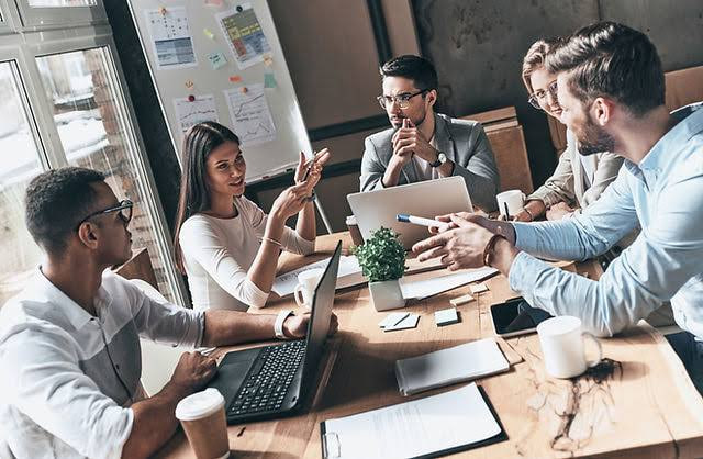  القيادة الموقفية في المؤسسات الحديثة