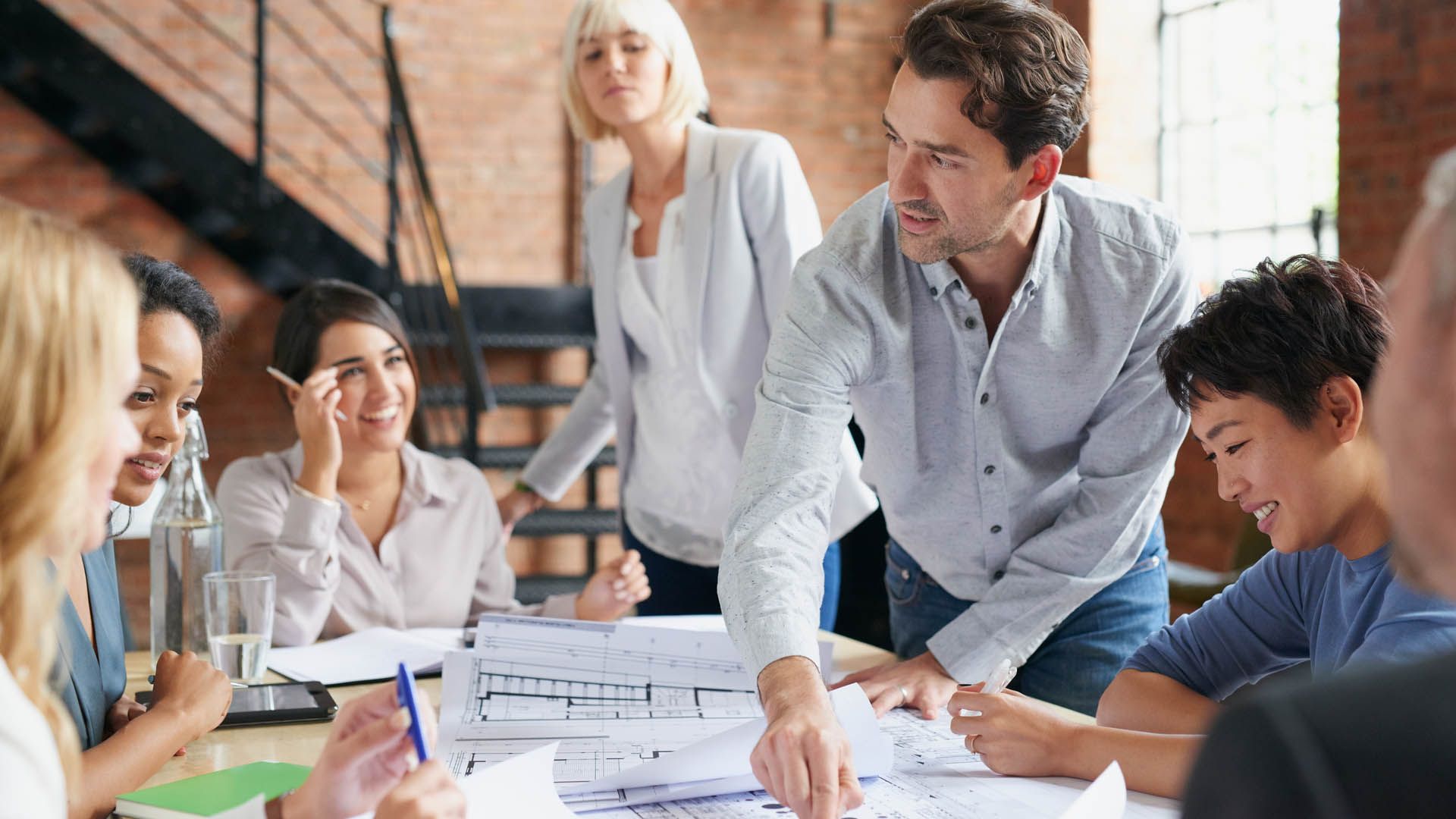 تدريب فريق العمل